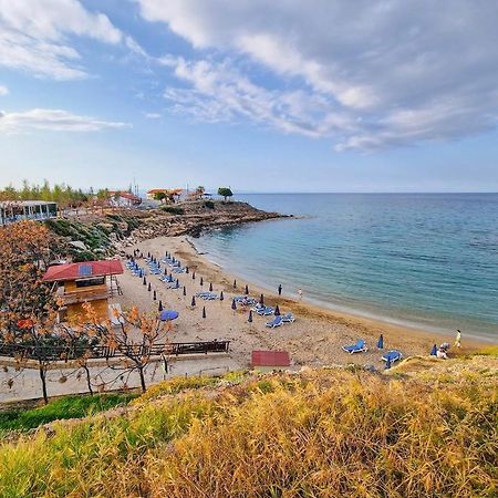 Villa Diana - 200 Meters From Kapparis, Fireman'S Beach Paralimni Esterno foto