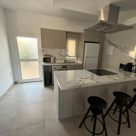 Villa Diana - 200 Meters From Kapparis, Fireman'S Beach Paralimni Esterno foto
