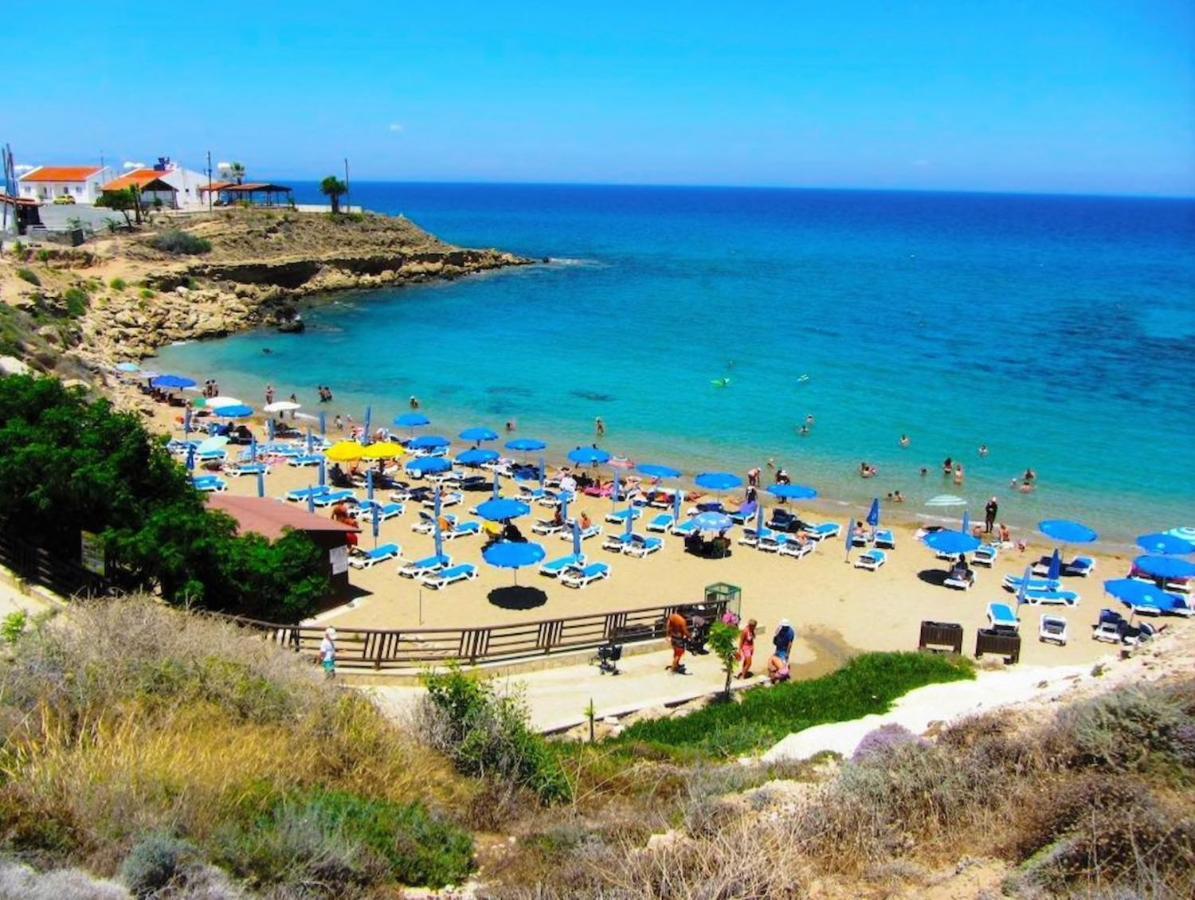 Villa Diana - 200 Meters From Kapparis, Fireman'S Beach Paralimni Esterno foto